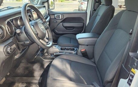 Jeep Wrangler, 2021 год, 3 860 000 рублей, 18 фотография