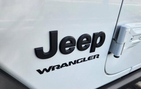 Jeep Wrangler, 2021 год, 3 860 000 рублей, 34 фотография