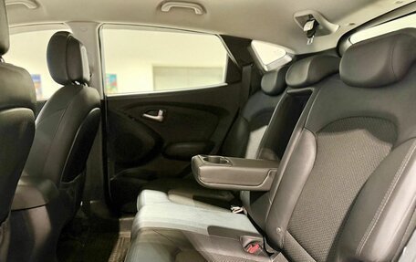 Hyundai ix35 I рестайлинг, 2011 год, 1 147 000 рублей, 4 фотография