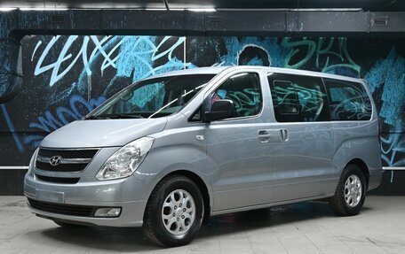 Hyundai Grand Starex Grand Starex I рестайлинг 2, 2014 год, 2 000 000 рублей, 1 фотография