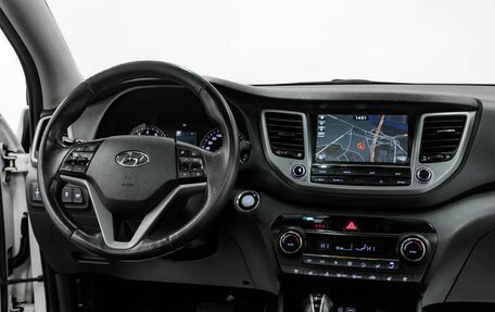Hyundai Tucson III, 2020 год, 2 220 000 рублей, 10 фотография
