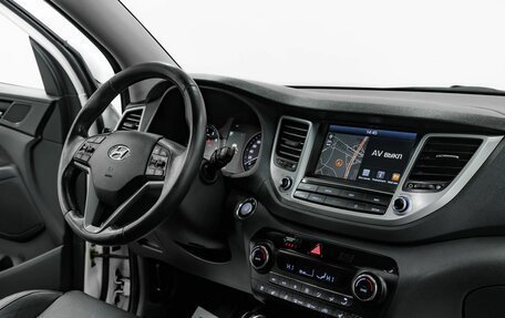 Hyundai Tucson III, 2020 год, 2 220 000 рублей, 12 фотография