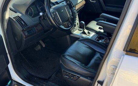 Land Rover Freelander II рестайлинг 2, 2013 год, 1 900 000 рублей, 7 фотография