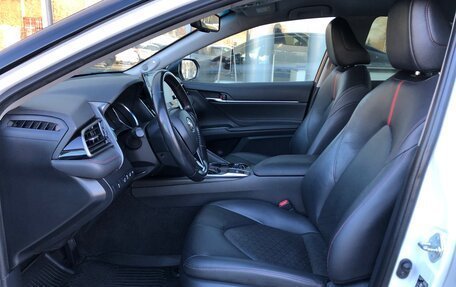 Toyota Camry, 2021 год, 3 125 000 рублей, 16 фотография