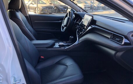 Toyota Camry, 2021 год, 3 125 000 рублей, 13 фотография