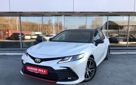 Toyota Camry, 2021 год, 3 125 000 рублей, 7 фотография