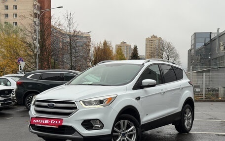 Ford Kuga III, 2017 год, 1 399 000 рублей, 3 фотография