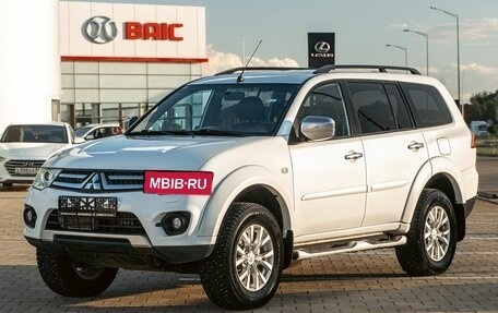 Mitsubishi Pajero Sport II рестайлинг, 2015 год, 2 255 000 рублей, 1 фотография