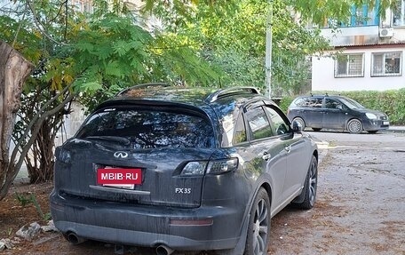 Infiniti FX I, 2005 год, 850 000 рублей, 2 фотография