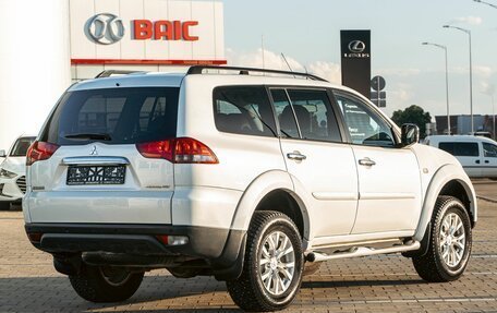 Mitsubishi Pajero Sport II рестайлинг, 2015 год, 2 255 000 рублей, 6 фотография