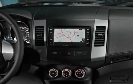 Mitsubishi Outlander III рестайлинг 3, 2012 год, 1 300 000 рублей, 9 фотография