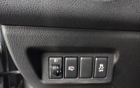 Nissan X-Trail, 2012 год, 1 050 000 рублей, 15 фотография