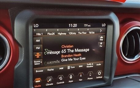 Jeep Wrangler, 2021 год, 4 391 000 рублей, 6 фотография