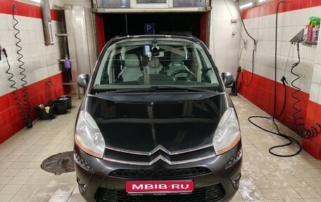 Citroen C4 Picasso II рестайлинг, 2010 год, 935 000 рублей, 1 фотография