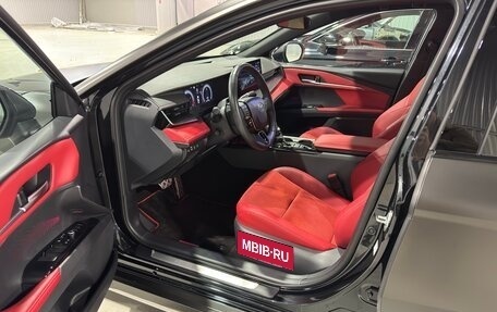 Toyota Camry, 2024 год, 4 800 000 рублей, 7 фотография