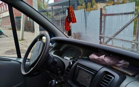 Renault Trafic, 2003 год, 850 000 рублей, 4 фотография