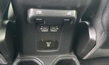 Jeep Wrangler, 2022 год, 4 760 000 рублей, 27 фотография