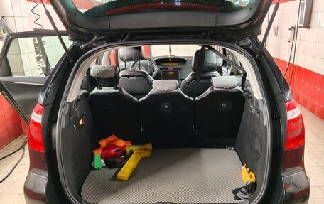 Citroen C4 Picasso II рестайлинг, 2010 год, 935 000 рублей, 9 фотография