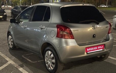 Toyota Yaris III рестайлинг, 2006 год, 540 000 рублей, 5 фотография