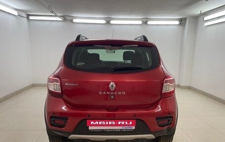 Renault Sandero II рестайлинг, 2015 год, 915 000 рублей, 3 фотография