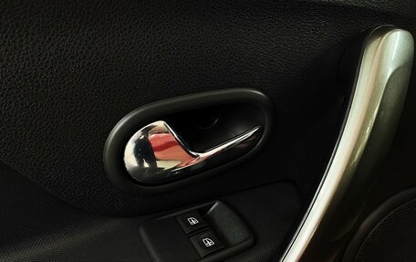 Renault Sandero II рестайлинг, 2015 год, 915 000 рублей, 8 фотография