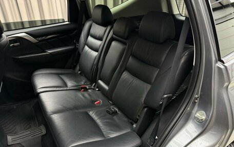 Mitsubishi Pajero Sport III рестайлинг, 2017 год, 2 449 000 рублей, 10 фотография