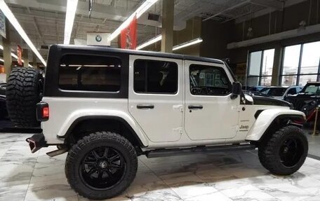 Jeep Wrangler, 2021 год, 3 790 000 рублей, 36 фотография