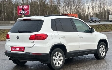 Volkswagen Tiguan I, 2011 год, 960 000 рублей, 2 фотография
