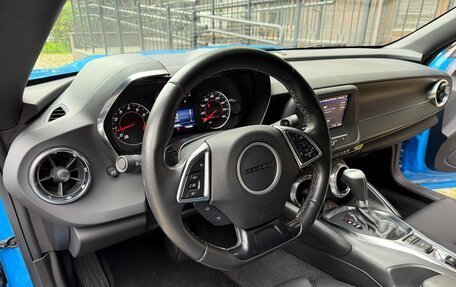 Chevrolet Camaro VI, 2022 год, 3 550 000 рублей, 13 фотография