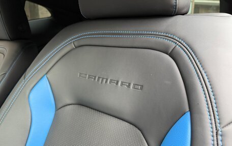 Chevrolet Camaro VI, 2022 год, 3 550 000 рублей, 16 фотография