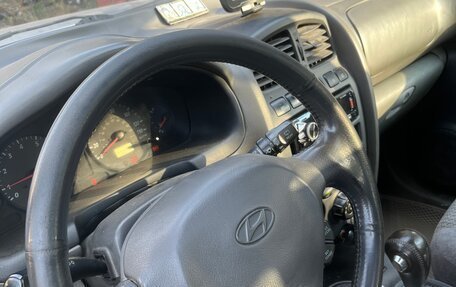 Hyundai Santa Fe III рестайлинг, 2002 год, 299 999 рублей, 16 фотография