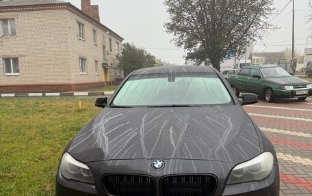 BMW 5 серия, 2010 год, 1 550 000 рублей, 2 фотография