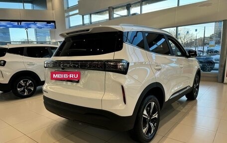 Chery Tiggo 4 I рестайлинг, 2025 год, 2 240 000 рублей, 5 фотография