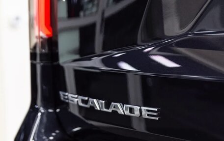 Cadillac Escalade V, 2023 год, 15 488 008 рублей, 6 фотография