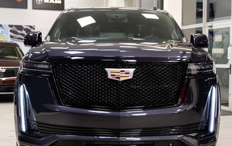 Cadillac Escalade V, 2023 год, 15 488 008 рублей, 2 фотография