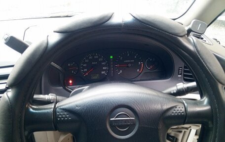 Nissan Bassara, 2000 год, 370 000 рублей, 2 фотография