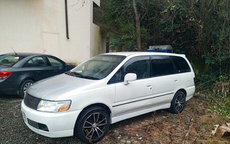 Nissan Bassara, 2000 год, 370 000 рублей, 8 фотография