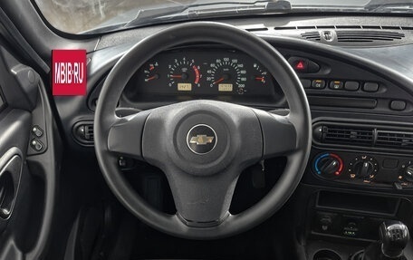 Chevrolet Niva I рестайлинг, 2015 год, 559 000 рублей, 15 фотография