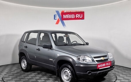Chevrolet Niva I рестайлинг, 2015 год, 559 000 рублей, 2 фотография
