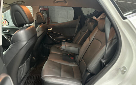 Hyundai Santa Fe III рестайлинг, 2017 год, 2 580 000 рублей, 12 фотография