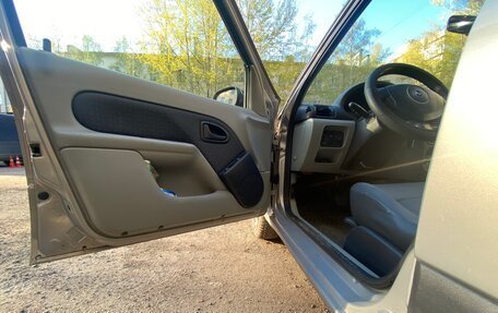 Renault Symbol I, 2005 год, 260 000 рублей, 6 фотография