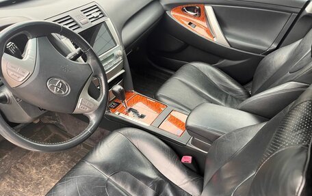 Toyota Camry, 2008 год, 949 000 рублей, 3 фотография