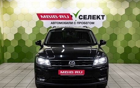 Volkswagen Tiguan II, 2020 год, 2 450 000 рублей, 3 фотография