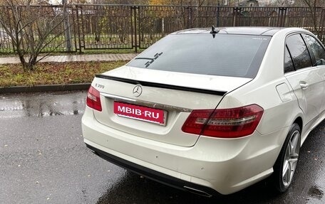 Mercedes-Benz E-Класс, 2010 год, 1 500 000 рублей, 5 фотография