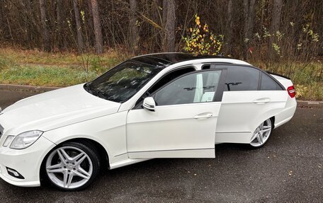 Mercedes-Benz E-Класс, 2010 год, 1 500 000 рублей, 7 фотография