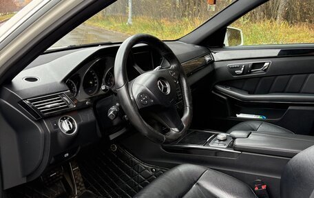 Mercedes-Benz E-Класс, 2010 год, 1 500 000 рублей, 11 фотография