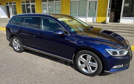 Volkswagen Passat B8 рестайлинг, 2018 год, 3 000 000 рублей, 5 фотография