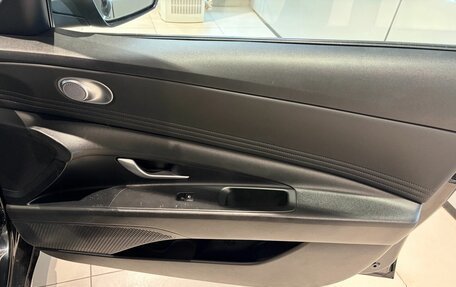 Hyundai Elantra, 2023 год, 2 499 000 рублей, 14 фотография