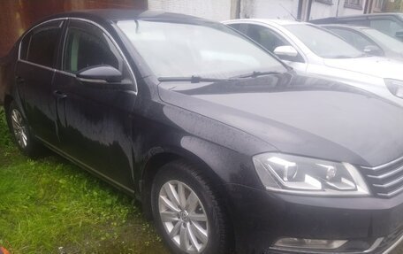 Volkswagen Passat B7, 2011 год, 704 000 рублей, 2 фотография
