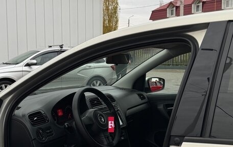 Volkswagen Polo VI (EU Market), 2012 год, 820 000 рублей, 13 фотография